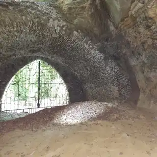 The passage into the sandstone, June 2022